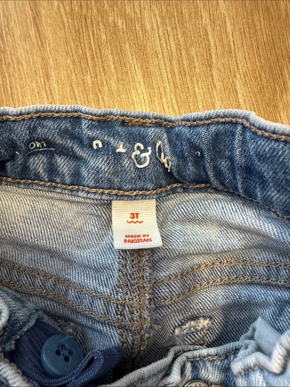 Cat and jack eyelet jean shorts 3t
